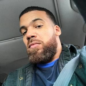 Meet your Posher, Eduardo